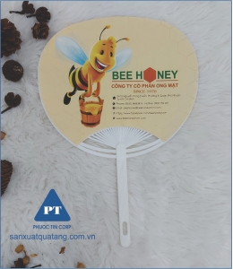 QUẠT NHỰA BEE HONEY